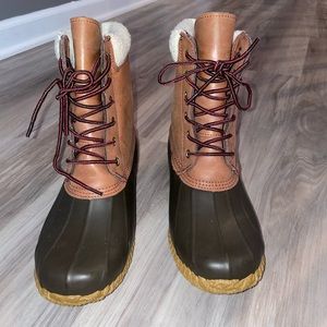 Tommy Hilfiger duck boots